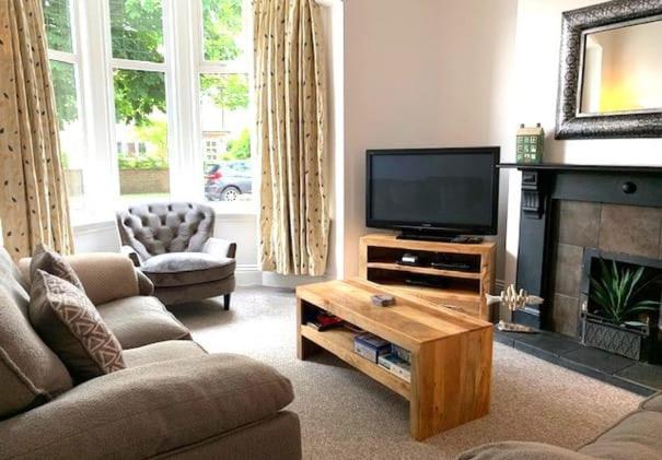 Jackson Landing - Spacious House With Central Location Filey Exterior photo
